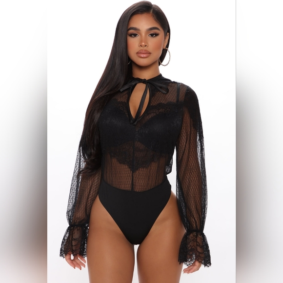Fashion Nova Here to Handle Business lace bodysuit Size M NEW - Picture 2 of 5